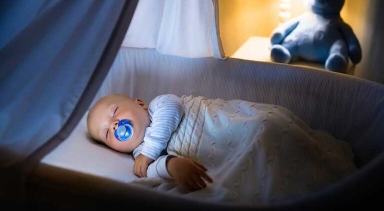Ab wann Routinen fürs Baby sinnvoll sind – Tipps für Schlaf, Stillen & Beikost“